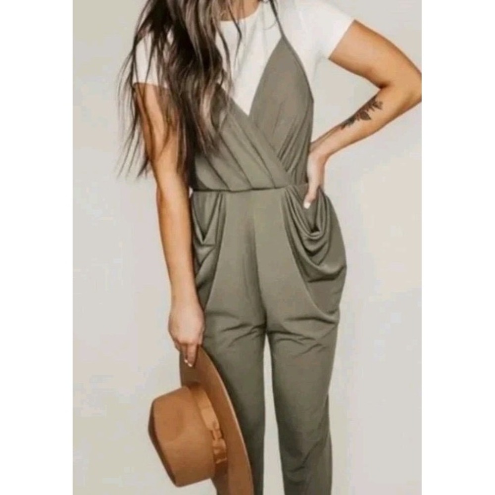 BCBGeneration‎ Jumpsuit Women's S Dusty Olive Green Draped Pocket Sleeveless M